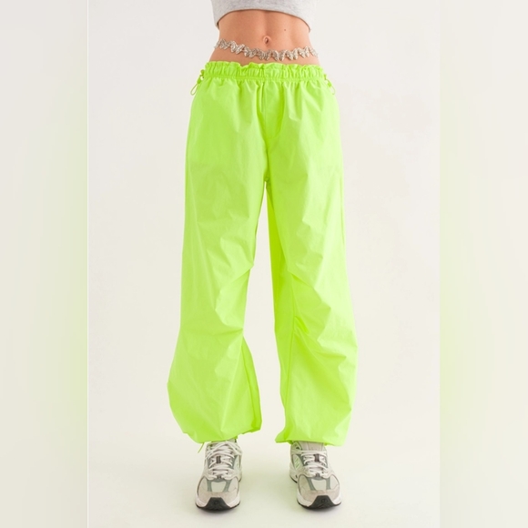NWT NEON TECH PARACHUTE PANTS, NEON YELLOW, VARIOUS SIZES - Picture 6 of 7